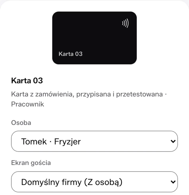Nośnik „Karta 03”, karta NFC przypisana i przetestowana. W polu Osoba wybrany Tomek, fryzjer.